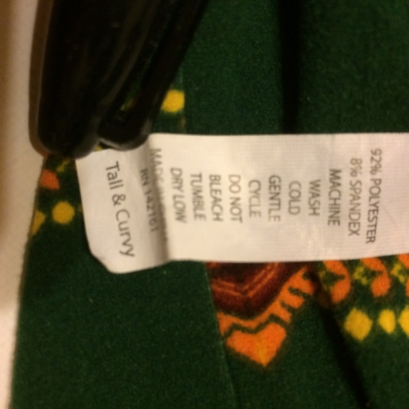 LulaRoe Leggings Soft Tall & Curvy Green Multi - Picture 7 of 7